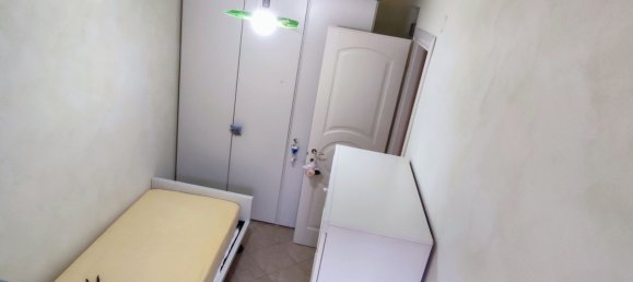 Квартира с 3 комнатами в Манфредония, Италия № 254651 10