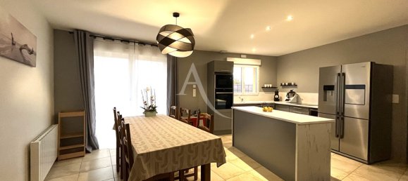 5 Schlafzimmer Haus in Vineuil, France, Nr. 77607 2