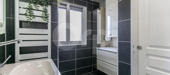 4 Schlafzimmer Haus in La Queue-en-Brie, France, Nr. 163311 15