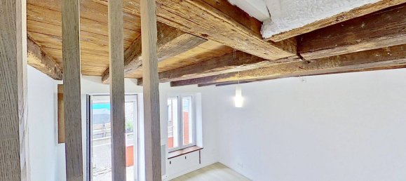 2 Schlafzimmer Haus in Reze, France, Nr. 109348 3