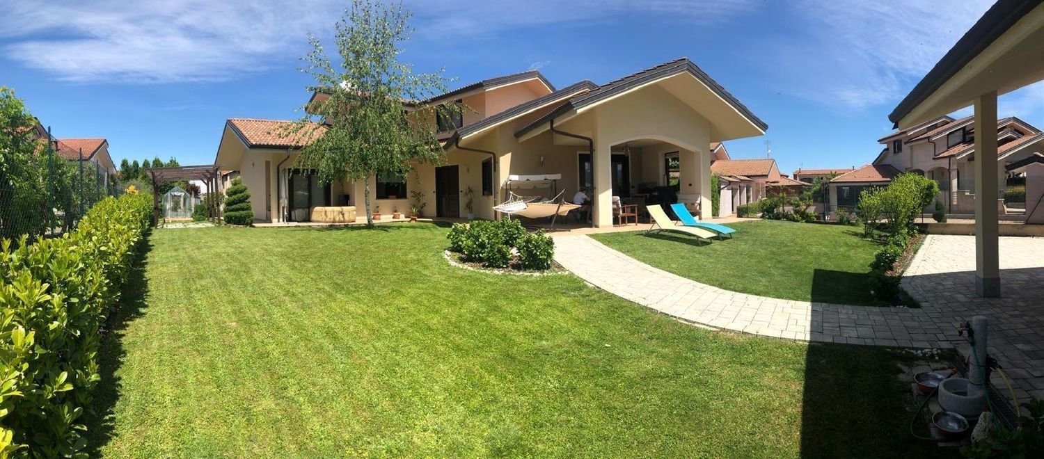 Villa T6 em Vignolo, Italy N.º 332949