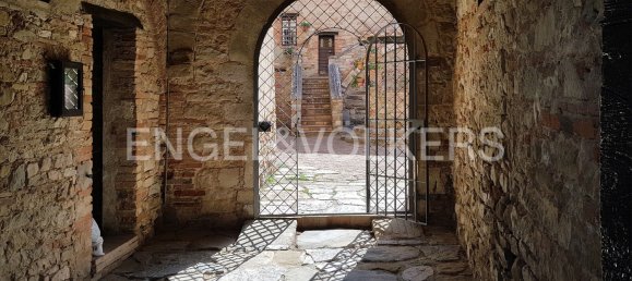 1 bedroom Castles in Magione, Italy No. 132289 17