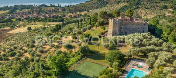 1 bedroom Castles in Magione, Italy No. 132289 2