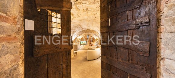 1 bedroom Castles in Magione, Italy No. 132289 5