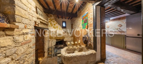 1 bedroom Castles in Magione, Italy No. 132289 6