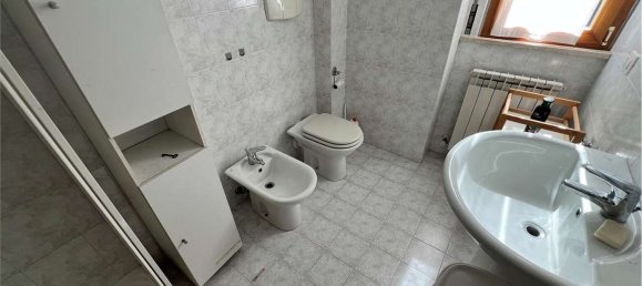2 bedrooms Apartment in Perugia, Italy No. 331375 17