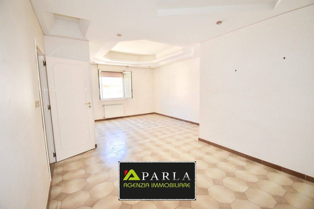 Apartamento de 3 dormitorios en Canicattì, Italy No. 76078