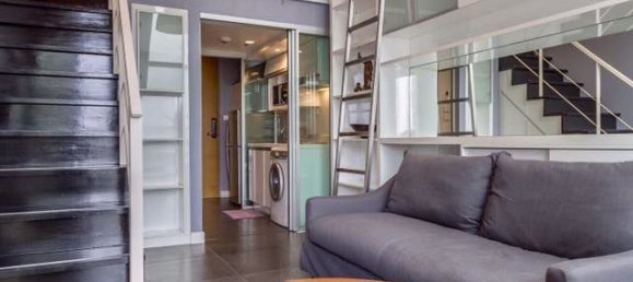 1 bedroom Duplex in Khlong Toei, Thailand No. 9757 7