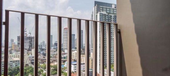 1 bedroom Duplex in Khlong Toei, Thailand No. 9757 9