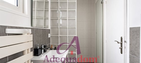 4 chambres Duplex à Bois-Colombes, France No. 162259 6