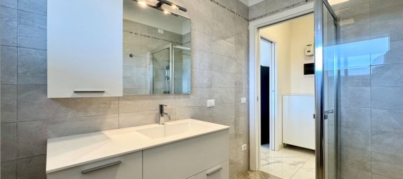 Studio in Jesolo, Italy No. 227071 8