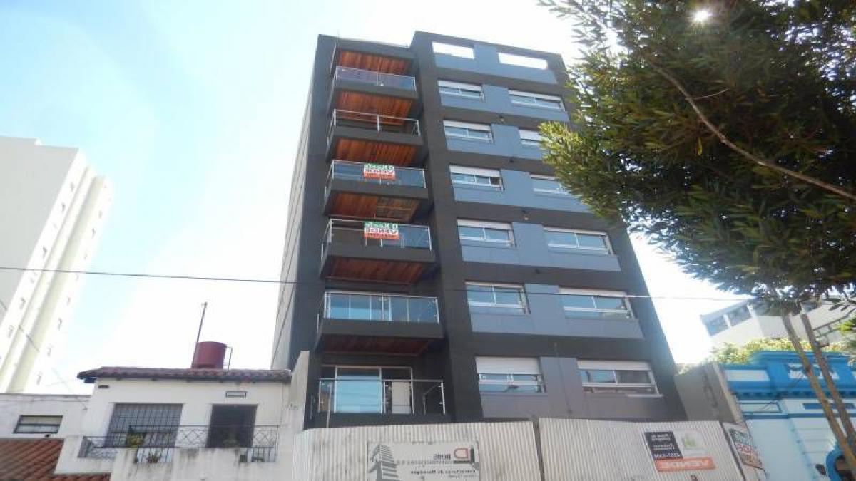 3 bedrooms Apartment in Quilmes, Argentina No. 58821