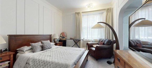4 bedrooms Apartment in St Johns Wood, United Kingdom No. 7439 7