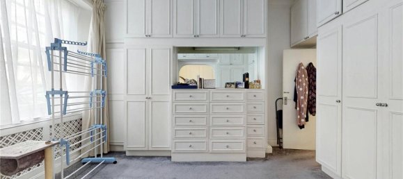 4 bedrooms Apartment in St Johns Wood, United Kingdom No. 7439 9