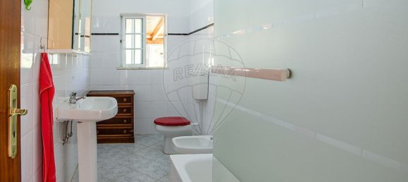 Склад 434м² в Вила ду Бишпу, Португалия № 157730 10