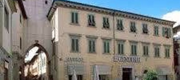 4 rooms Apartment in Borgo San Lorenzo, Italy No. 223977 5