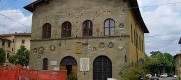 4 rooms Apartment in Borgo San Lorenzo, Italy No. 223977 3