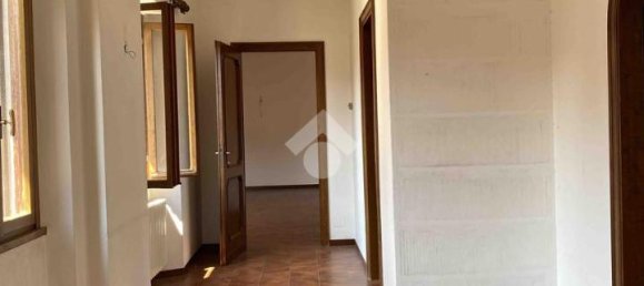 Studio in Brescia, Italy, Nr. 24321 27