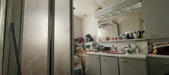 2 bedrooms House in Douai, France No. 233834 12