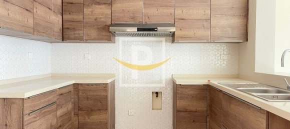 3 Schlafzimmer Stadthaus in Muwaileh, UAE, Nr. 10424 7