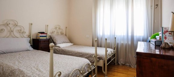 6-Zimmer Wohnung in Cesena, Italy, Nr. 35095 61