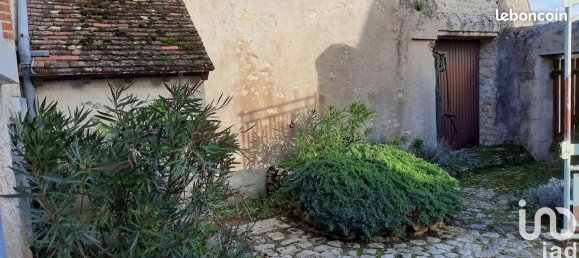 Casa de 5 dormitorios en Saint-Denis-sur-Loire, France No. 256764 9