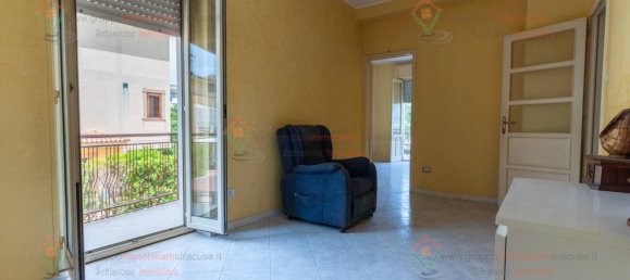 2 bedrooms Apartment in Syracuse, Italy No. 305793 4