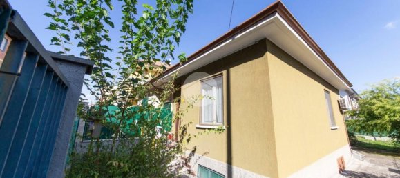 3 bedrooms Apartment in Rozzano, Italy No. 364966 5