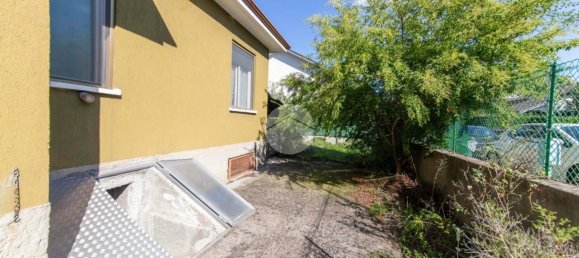 3 bedrooms Apartment in Rozzano, Italy No. 364966 15