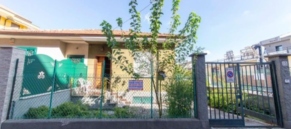 3 bedrooms Apartment in Rozzano, Italy No. 364966 2