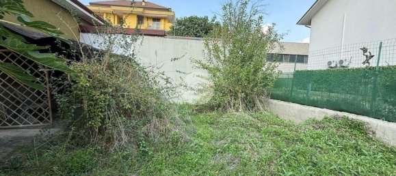 3 bedrooms Apartment in Rozzano, Italy No. 364966 12
