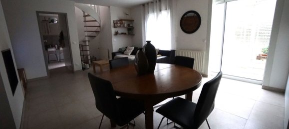 Casa de 3 dormitorios en Aulnay-sous-Bois, France No. 136402 3