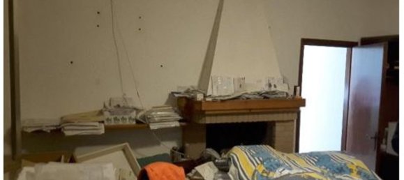 7 rooms Apartment in Forlì, Italy No. 97737 15