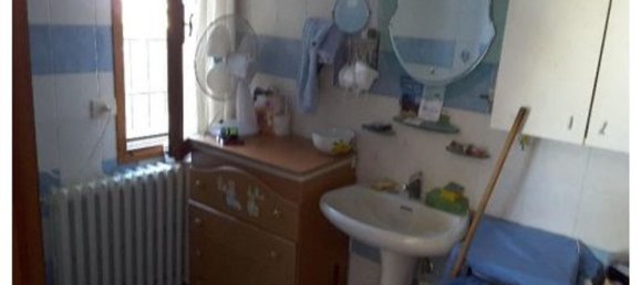 7 rooms Apartment in Forlì, Italy No. 97737 17