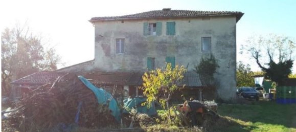 7 rooms Apartment in Forlì, Italy No. 97737 2