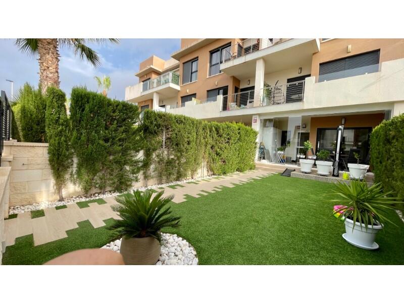 2 bedrooms Apartment in Alicante, Spain No. 185691
