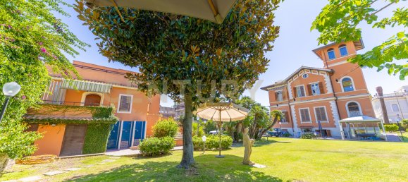 Casa de 10 dormitorios en Santa Marinella, Italy No. 294696 18