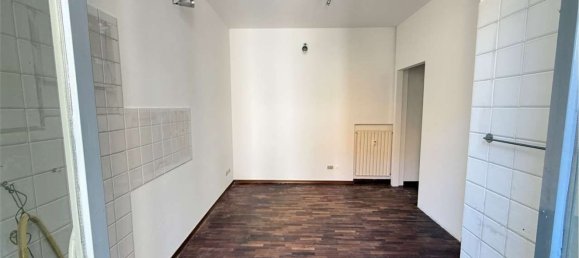 2 bedrooms Apartment in Milan, Italy No. 373154 22