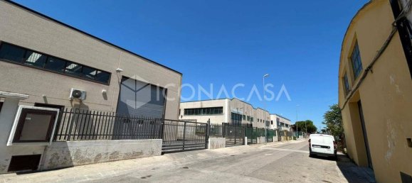Warehouse in San Severo, Italy No. 290874 3