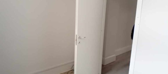 عقار تجاري في Pesaro, Italy 85متر مربع رقم 2890 4