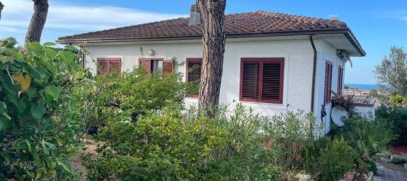 8 bedrooms House in Numana, Italy No. 350733 8