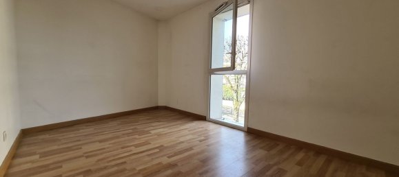 1 bedroom Apartment in Aulnay-sous-Bois, France No. 184736 4