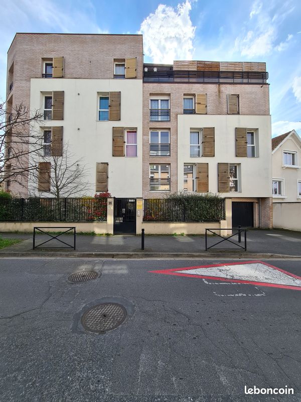 1 bedroom Apartment in Aulnay-sous-Bois, France No. 184736