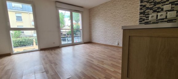 1 bedroom Apartment in Aulnay-sous-Bois, France No. 184736 3