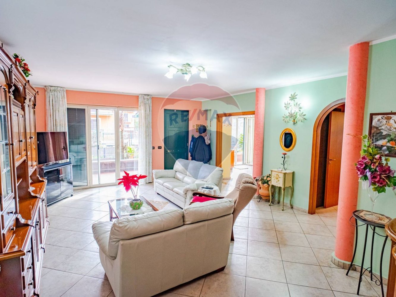 Вилла с 4 спальнями в Маскали, Италия № 172754