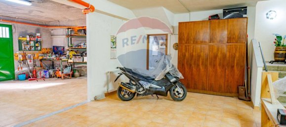 Вилла с 4 спальнями в Маскали, Италия № 172754 42