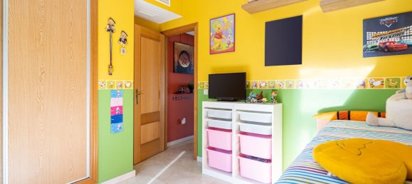 3 bedrooms Townhouse in Estepona, Spain No. 136173 10