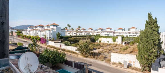 3 bedrooms Townhouse in Estepona, Spain No. 136173 18