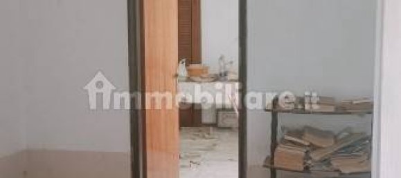 2 Schlafzimmer Haus in Floridia, Italy, Nr. 350617 6