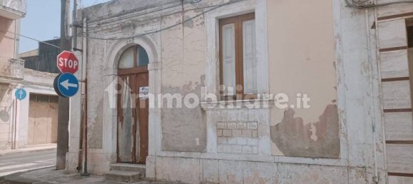 2 Schlafzimmer Haus in Floridia, Italy, Nr. 350617 4